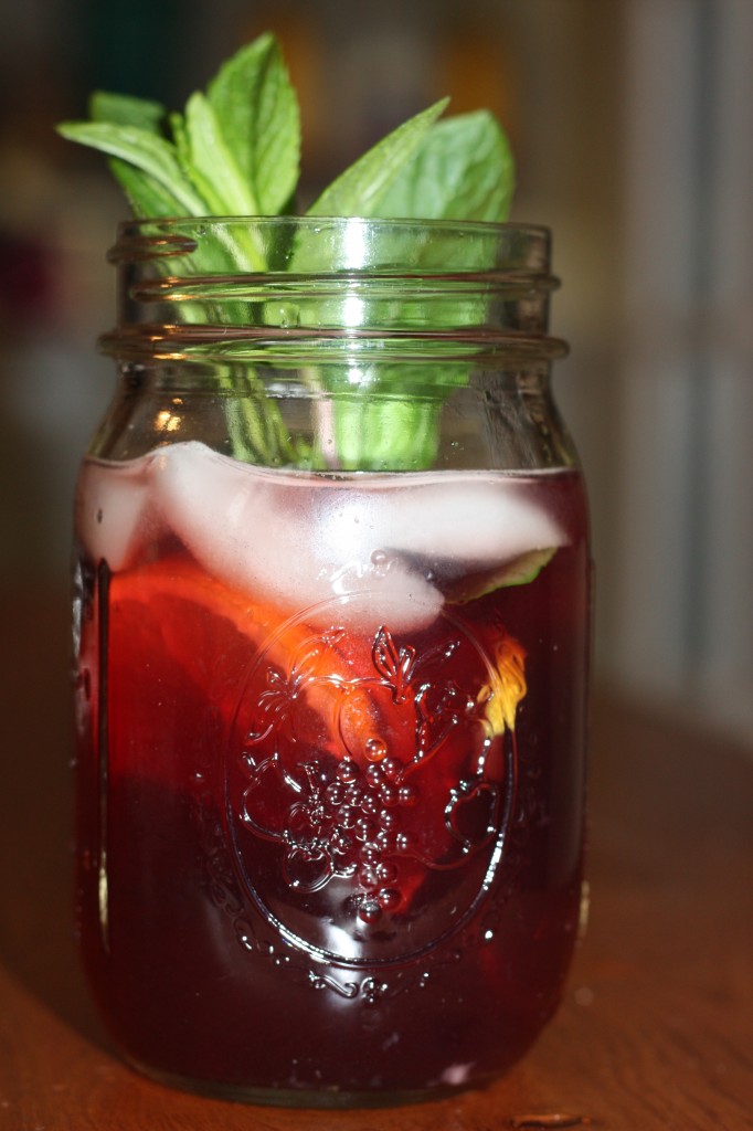 Special Herb Iced Tea For A Digestive Peace of Mind—Kate Scarlata RDN