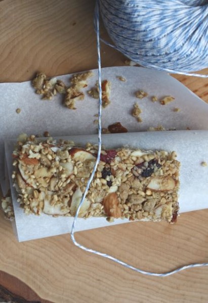seed and oat granola bar