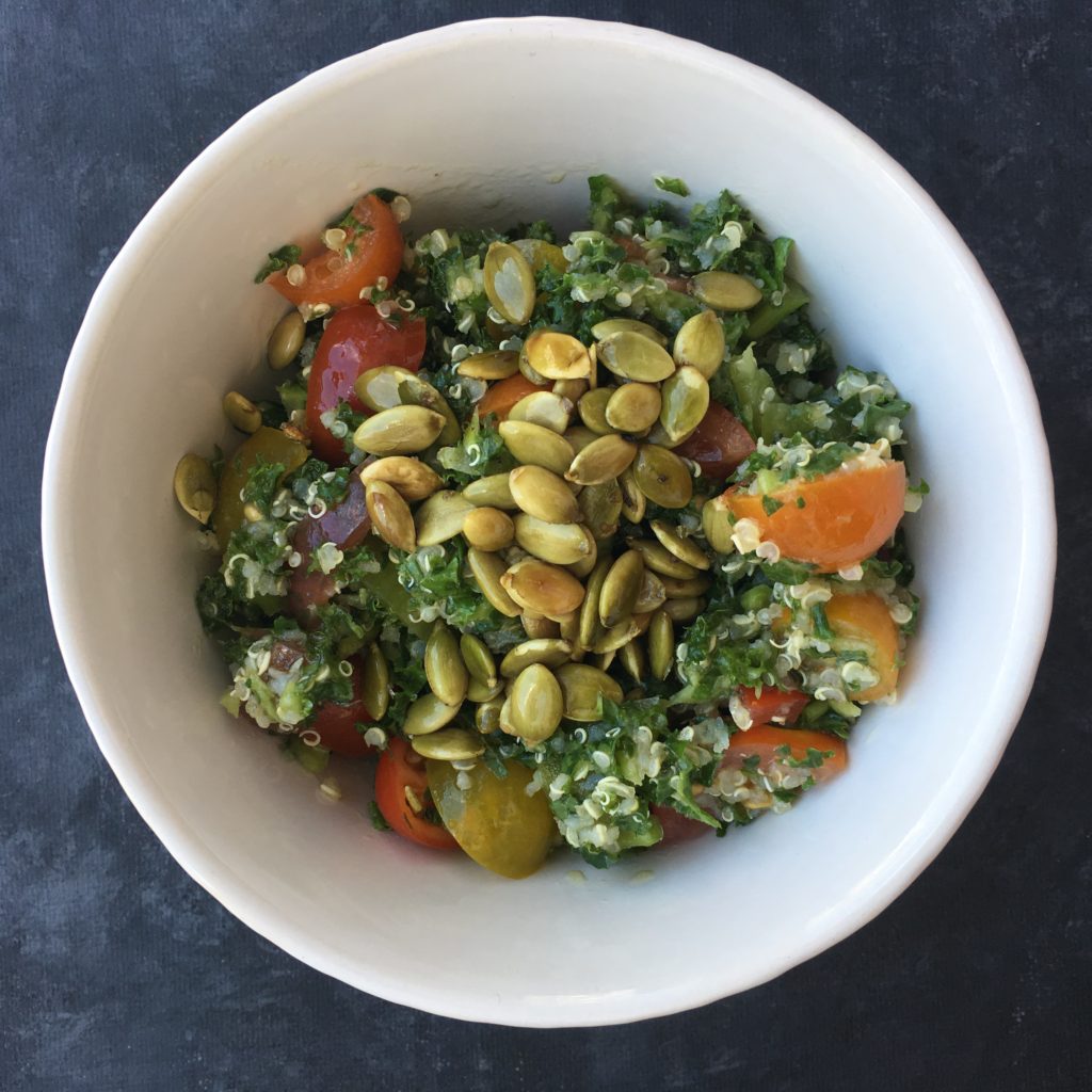 Kale, Tomato & Quinoa Salad with Lemon Dressing For A Digestive Peace