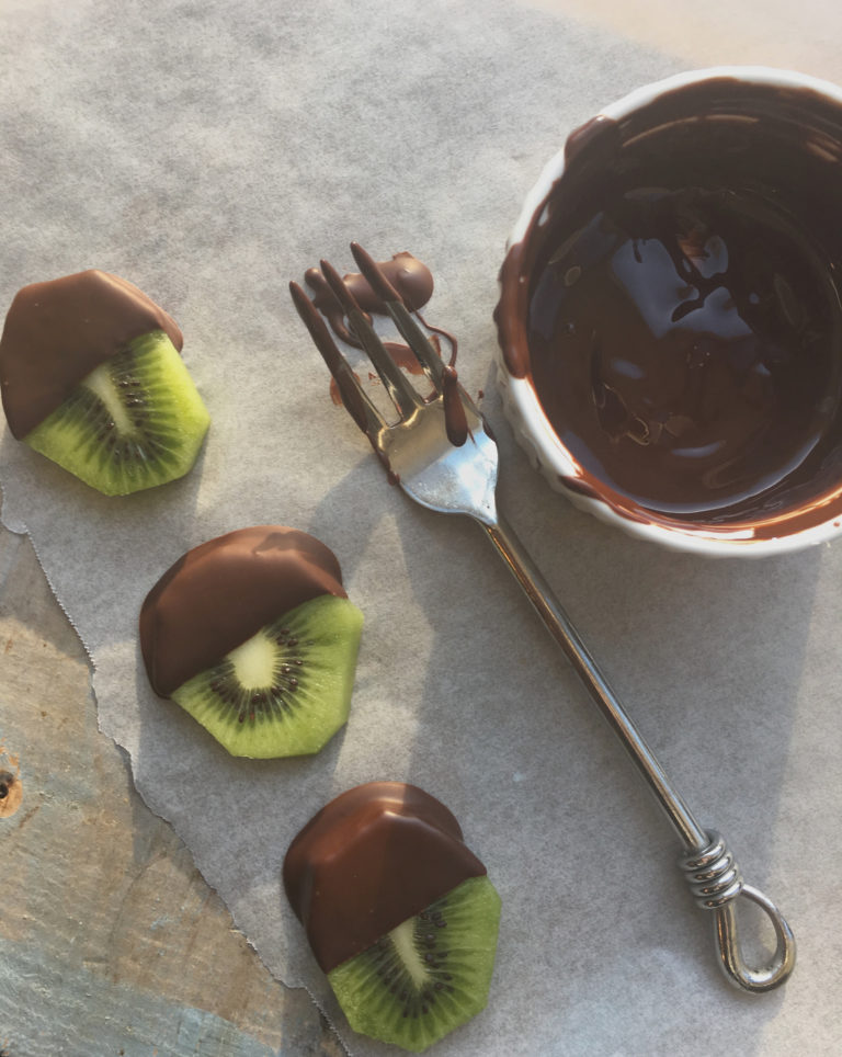 Take 2 Kiwifruits & Call Me in the Morning! For A Digestive Peace of