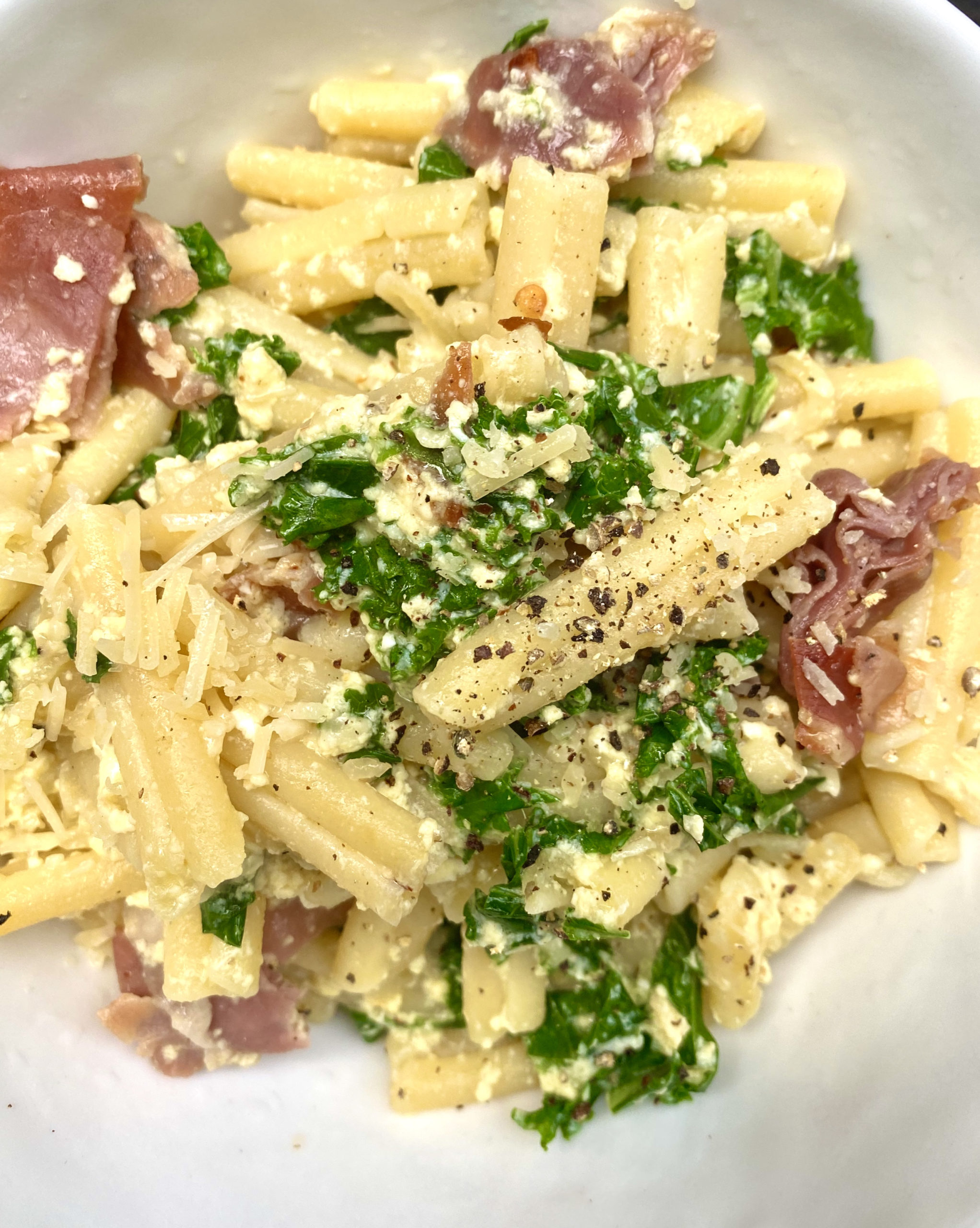 Prosciutto Carbonara with Kale (gluten free + low FODMAP) | For A ...